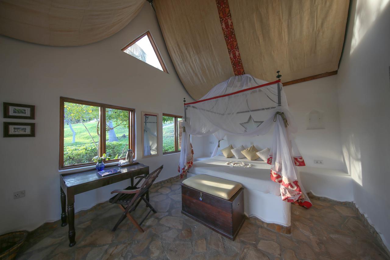 Utende Kinasi Lodge מראה חיצוני תמונה