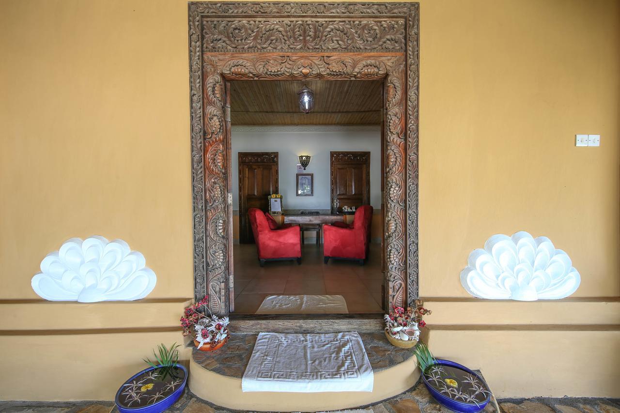 Utende Kinasi Lodge מראה חיצוני תמונה