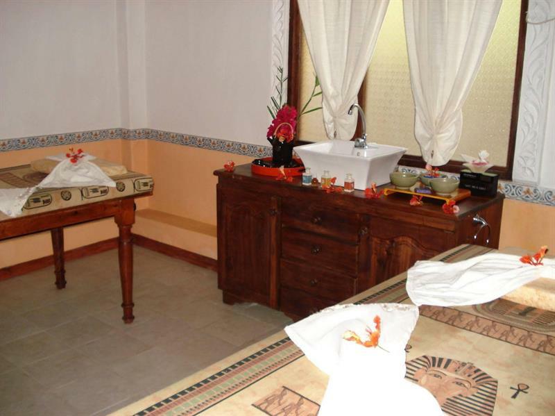Utende Kinasi Lodge מראה חיצוני תמונה