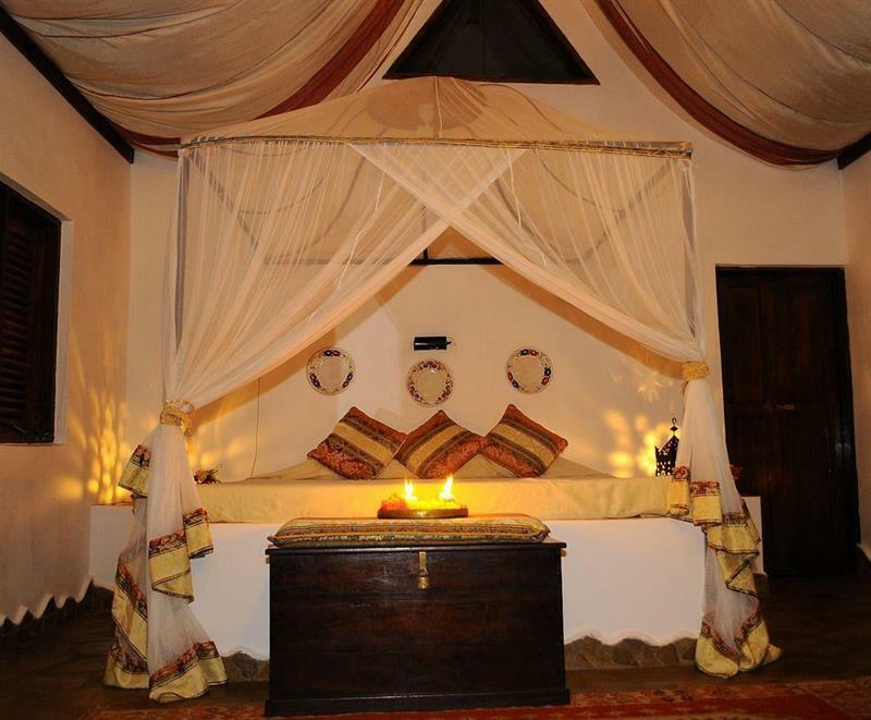 Utende Kinasi Lodge מראה חיצוני תמונה