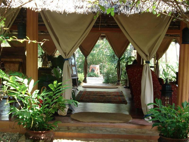 Utende Kinasi Lodge מראה חיצוני תמונה