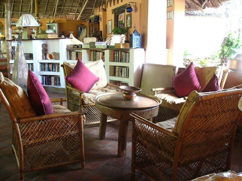 Utende Kinasi Lodge מראה חיצוני תמונה